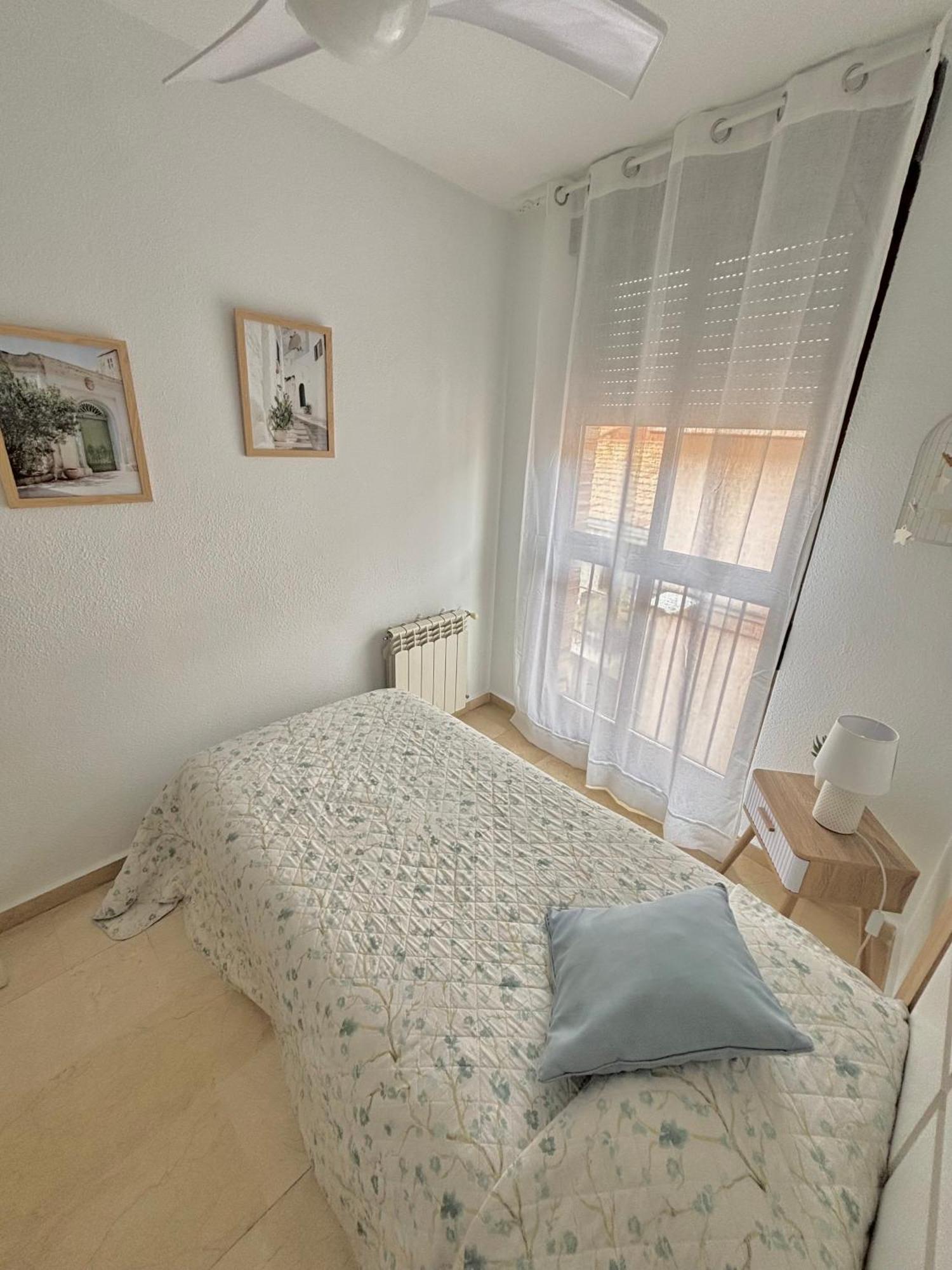 Apartamento Plaza Espana Las Rozas エクステリア 写真