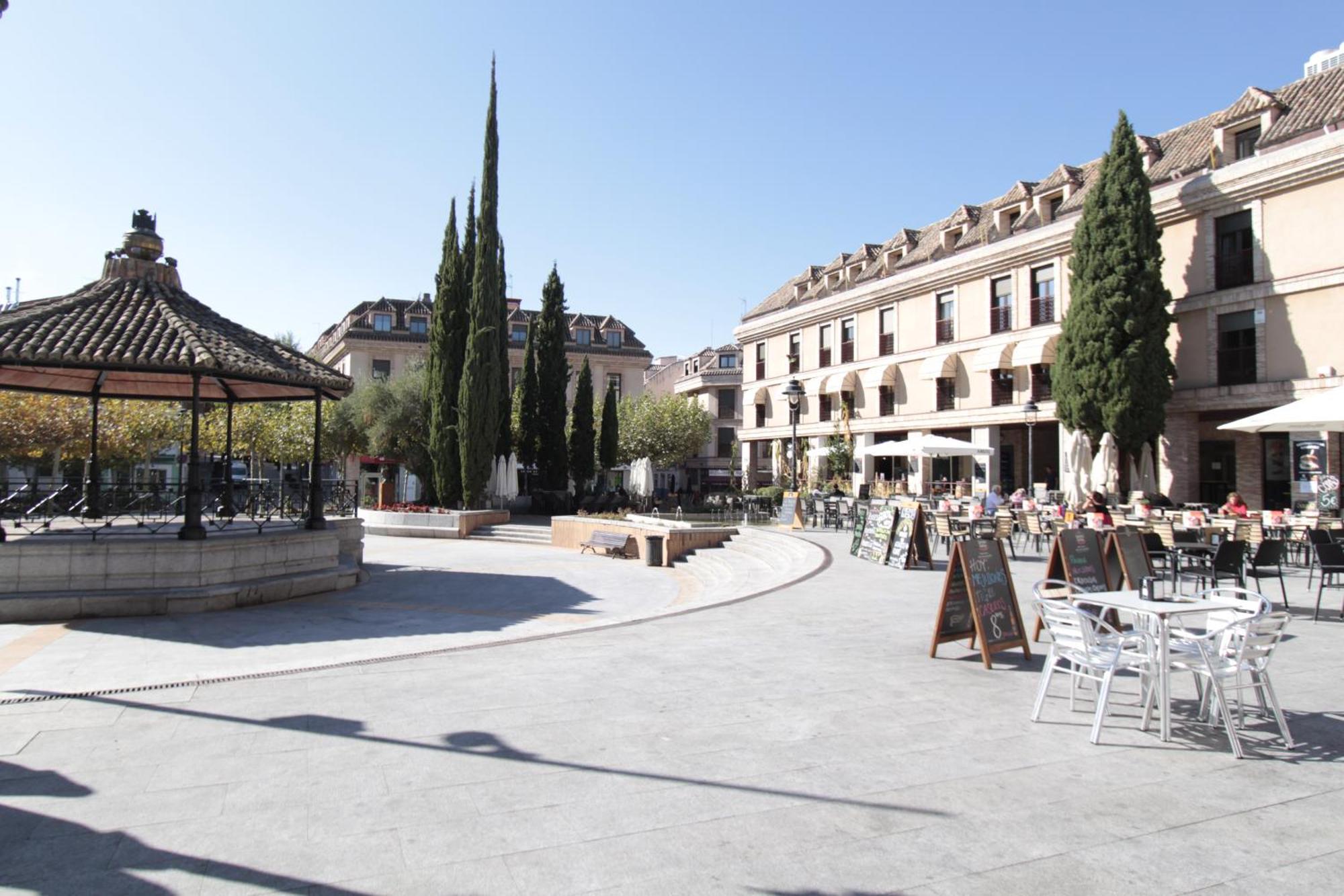 Apartamento Plaza Espana Las Rozas エクステリア 写真